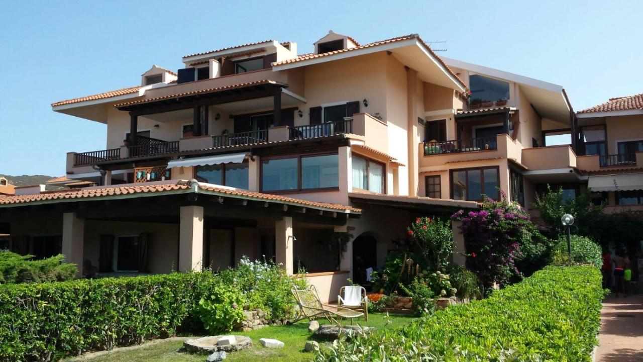 Lucky Apartment Golfo Aranci Buitenkant foto