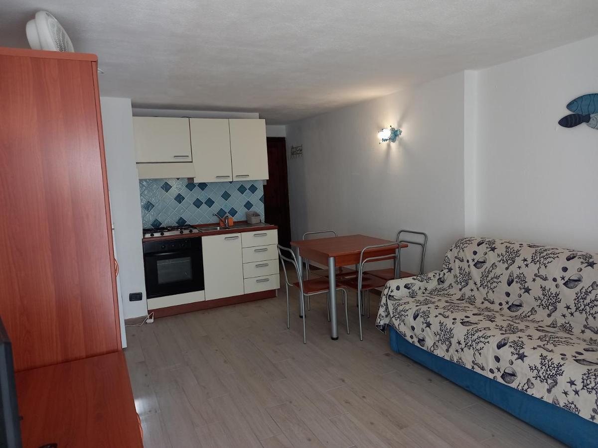 Lucky Apartment Golfo Aranci Buitenkant foto